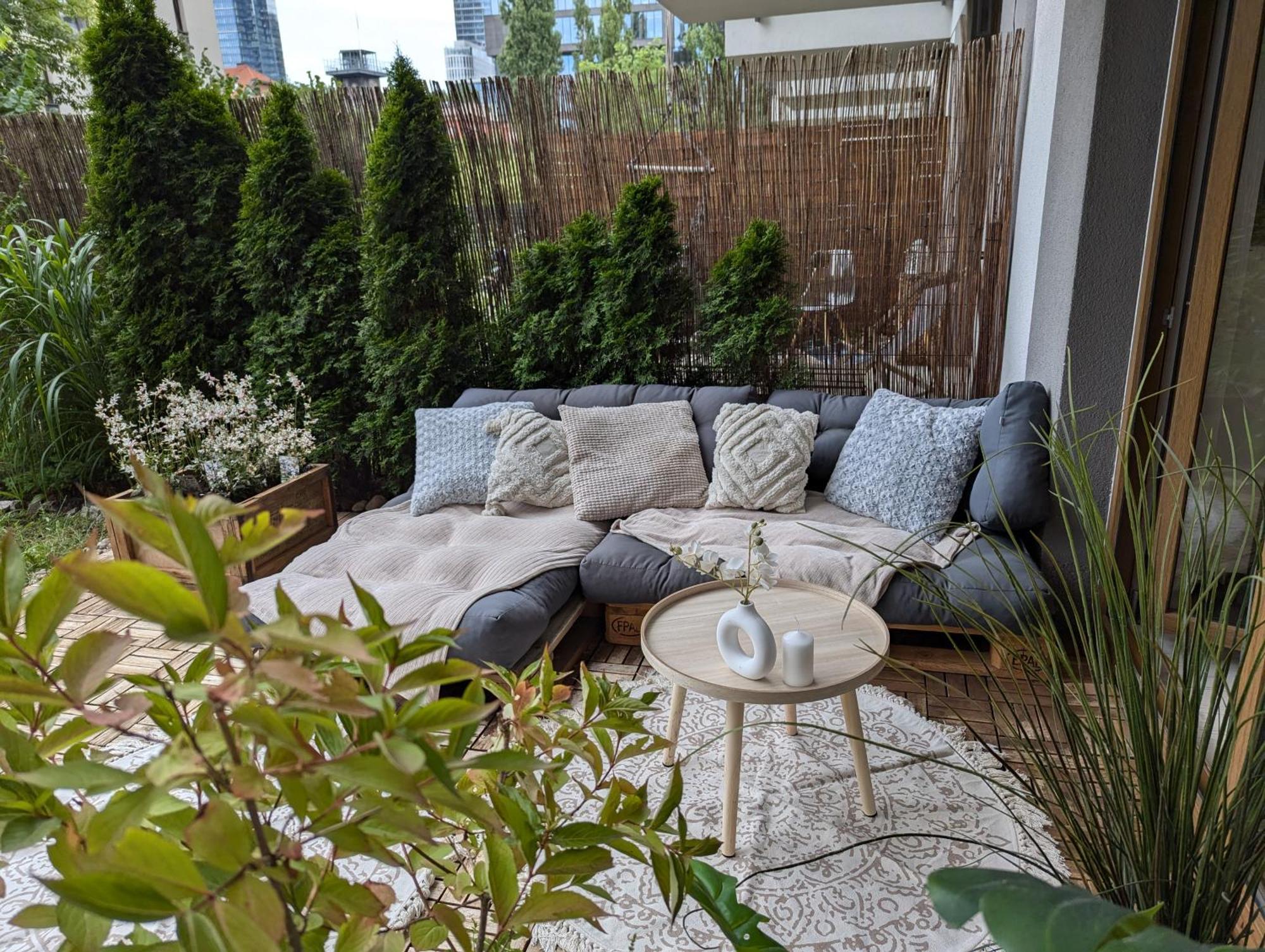 Botanical Escape Warsaw Apartment Екстериор снимка